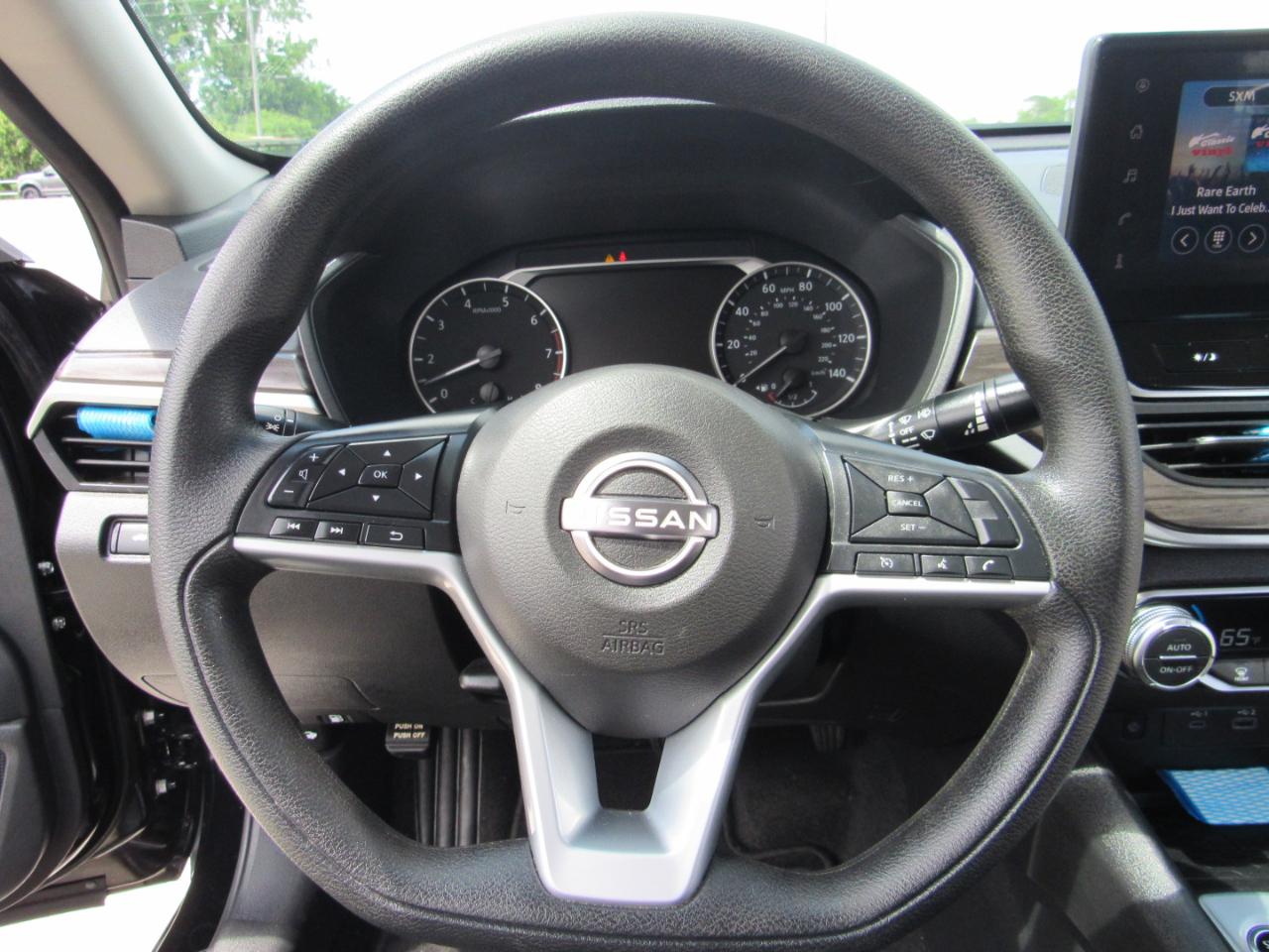 Nissan Altima SV FWD 2025