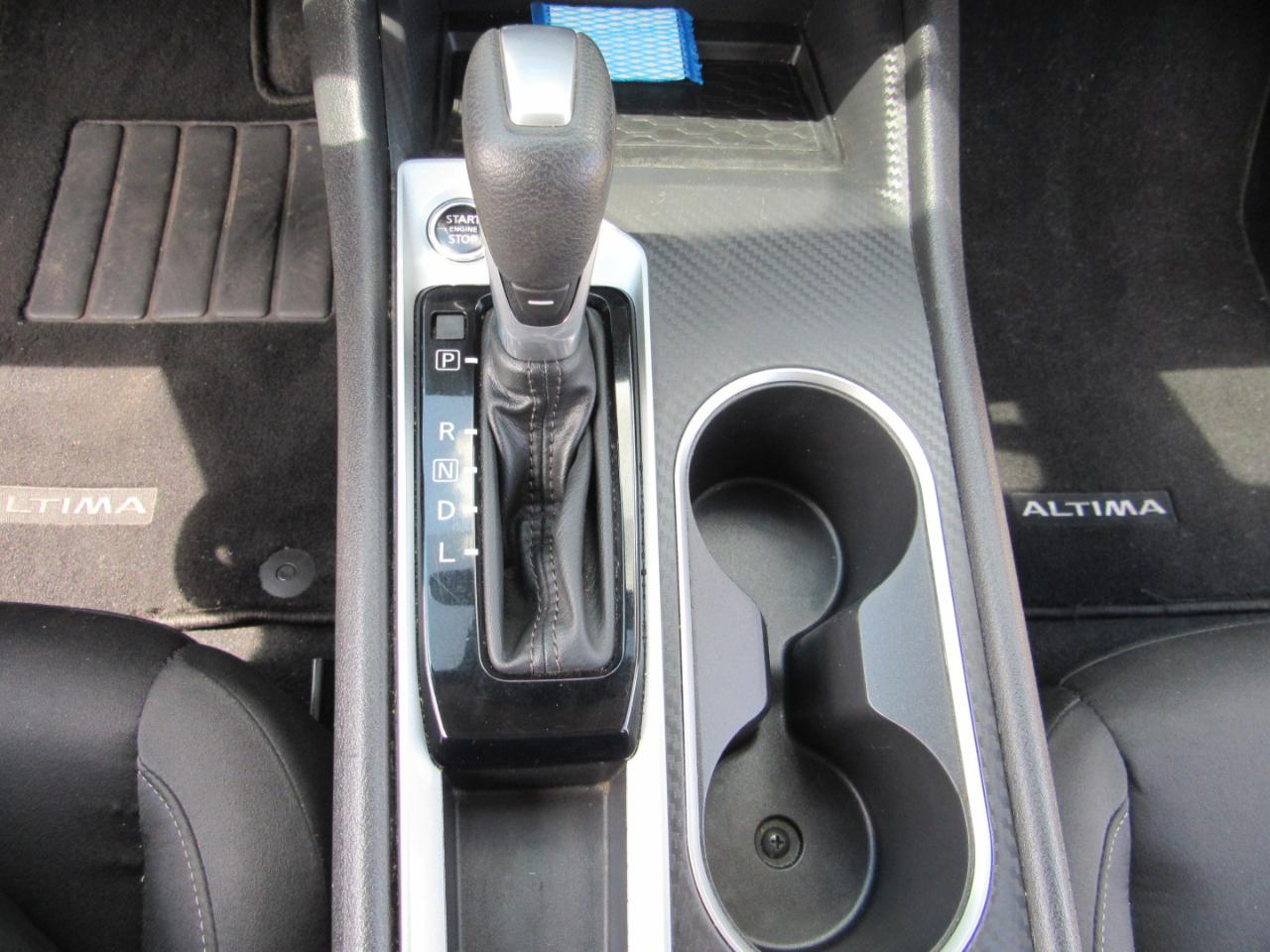 Nissan Altima SV FWD 2025