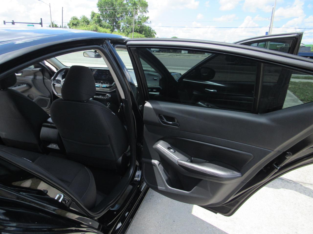 Nissan Altima SV FWD 2025