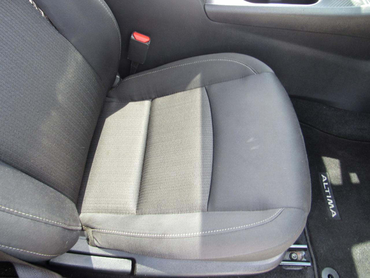 Nissan Altima SV FWD 2025
