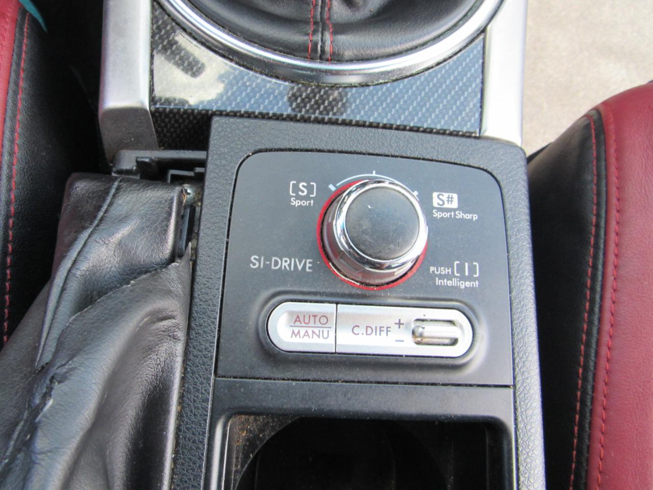 Subaru WRX STI 4dr Sdn 2016