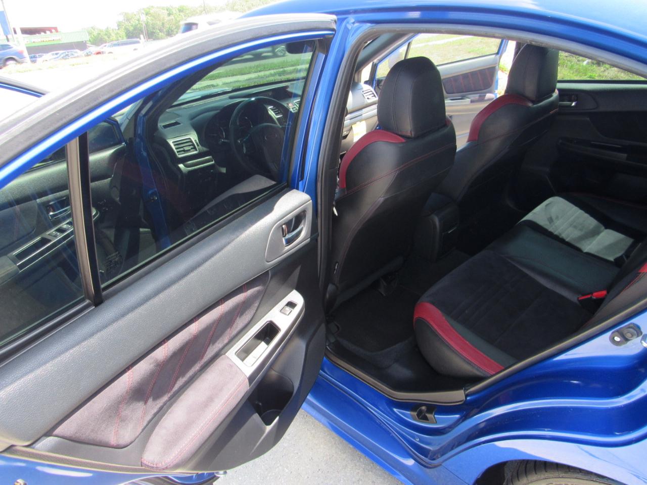 Subaru WRX STI 4dr Sdn 2016