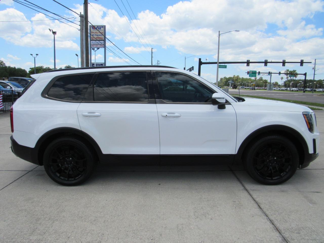 Kia Telluride EX AWD 2021