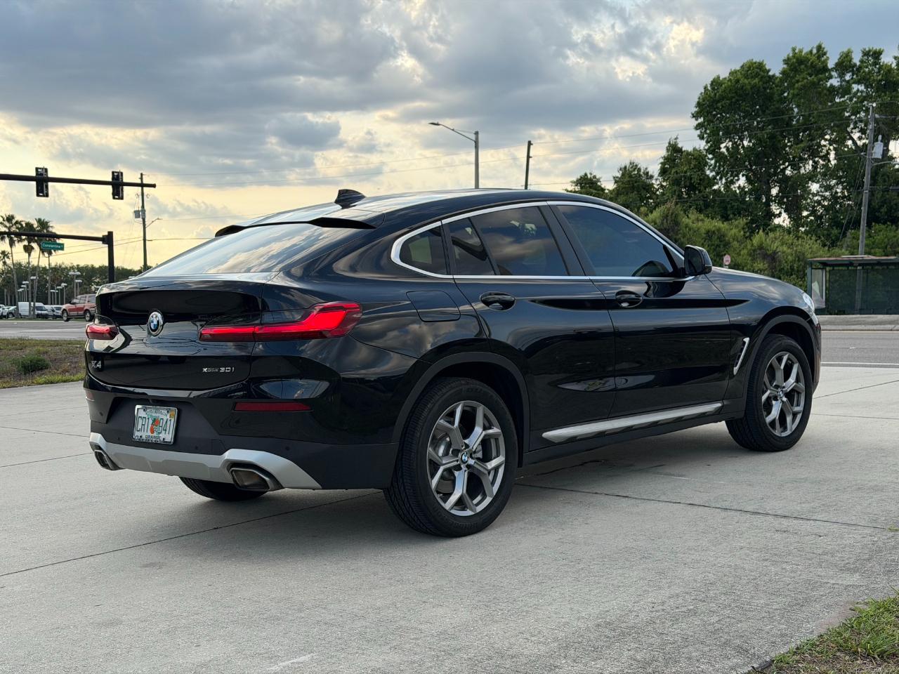 BMW X4 xDrive30i Sports Activity Coupe 2025