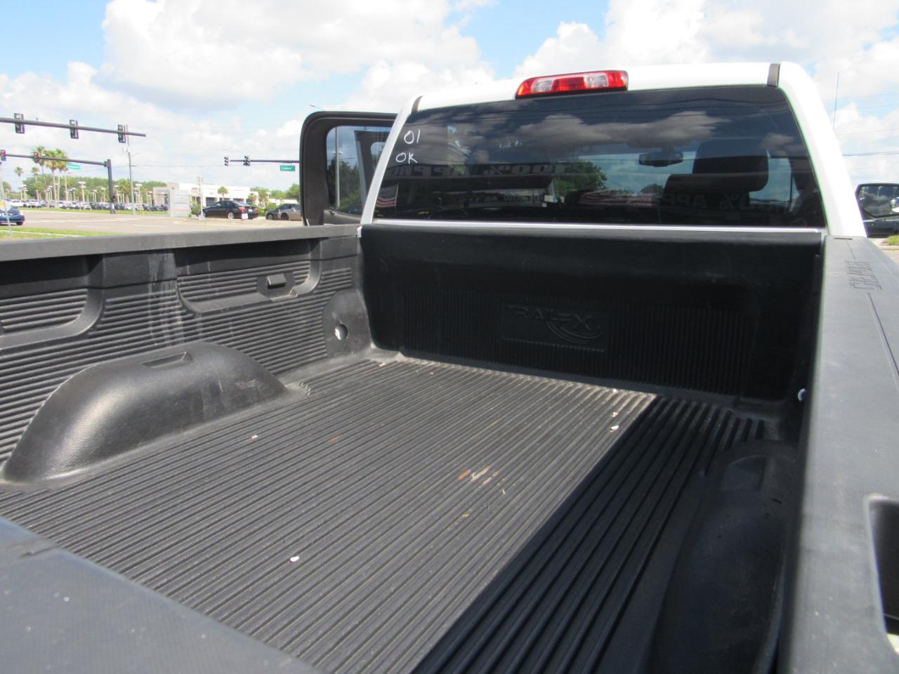 Chevrolet Silverado 1500 2WD Double Cab 143.5" Work Truck 2017