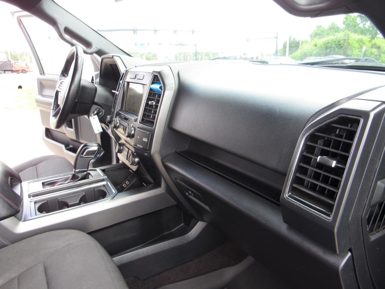Ford F-150 XL 4WD SuperCrew 5.5' Box 2019