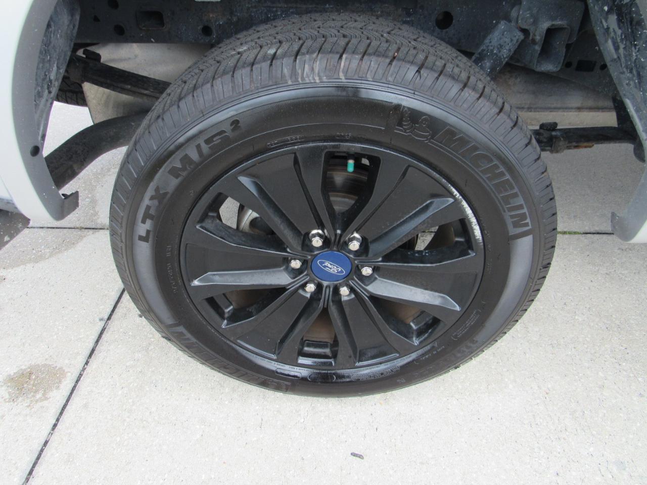 Ford F-150 XL 4WD SuperCrew 5.5' Box 2019