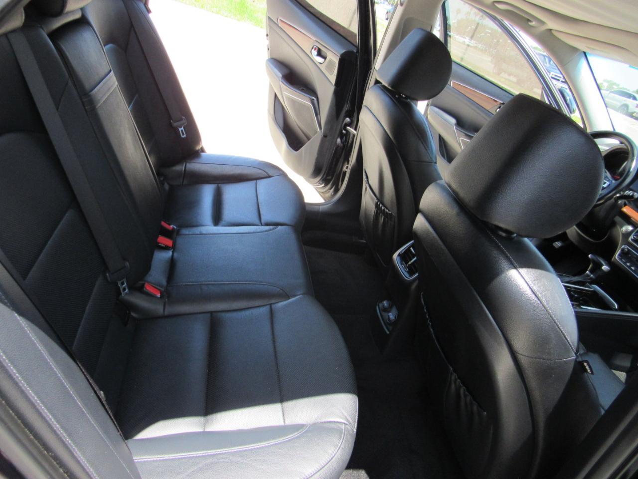 Kia Cadenza Premium Sedan 2018