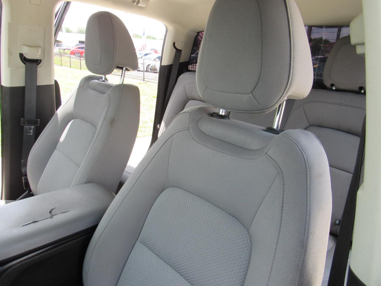 GMC Canyon 2WD Crew Cab 128" Elevation Standard 2021