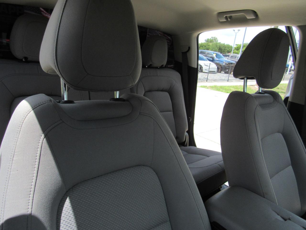 GMC Canyon 2WD Crew Cab 128" Elevation Standard 2021