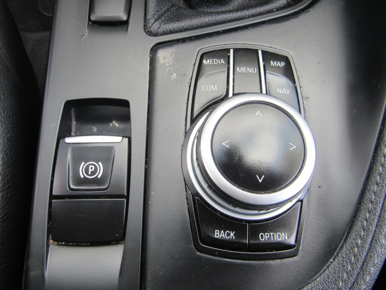 BMW X1 sDrive28i Sports Activity Vehicle 2021