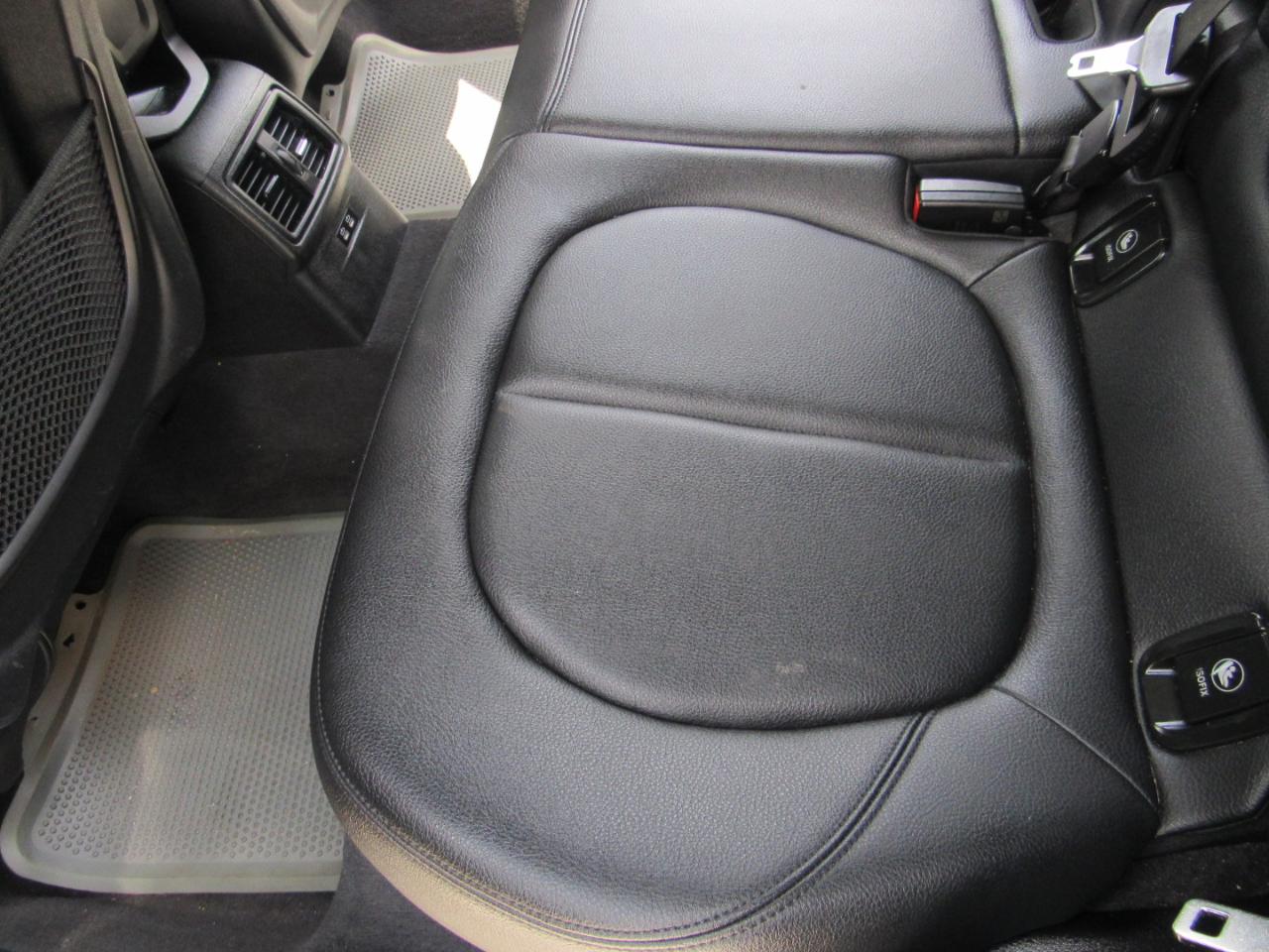 BMW X1 sDrive28i Sports Activity Vehicle 2021