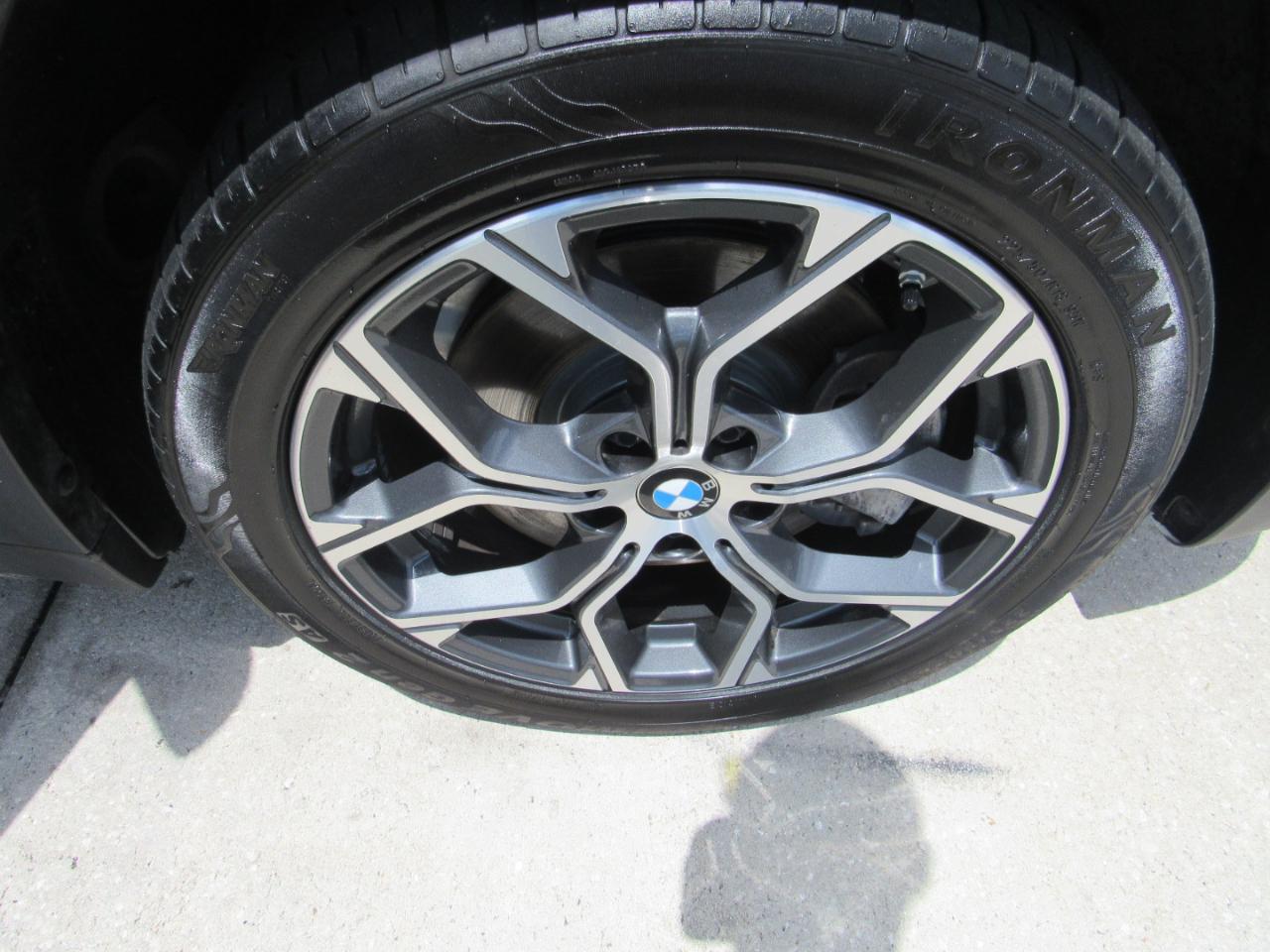 BMW X1 sDrive28i Sports Activity Vehicle 2021