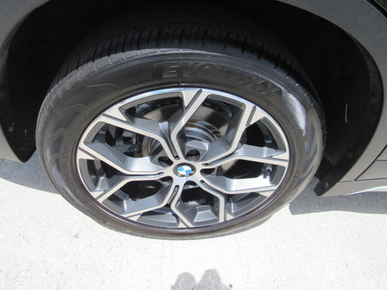 BMW X1 sDrive28i Sports Activity Vehicle 2021