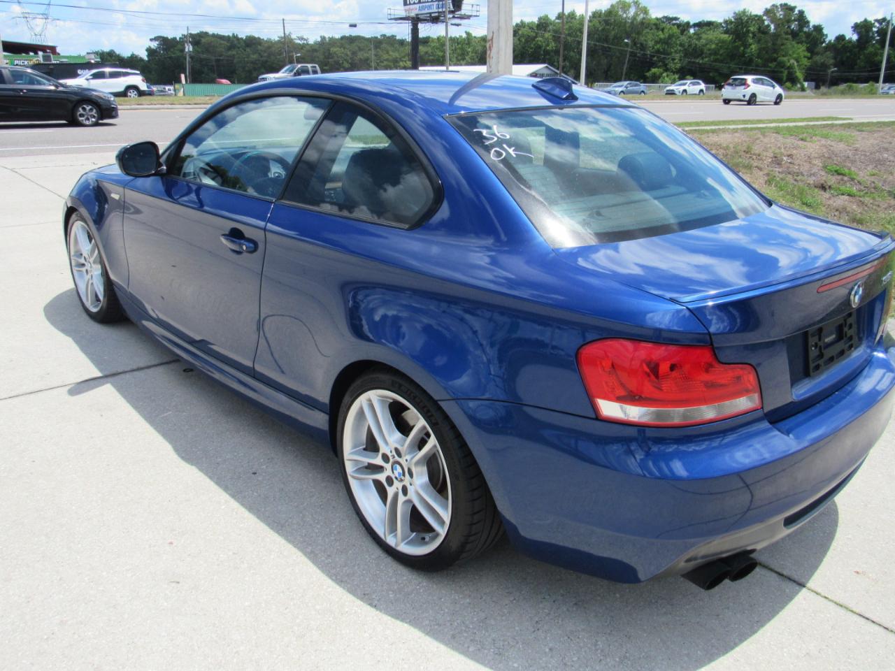 BMW 1 Series 2dr Cpe 135i 2012