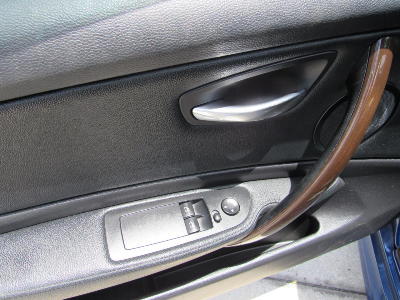 BMW 1 Series 2dr Cpe 135i 2012