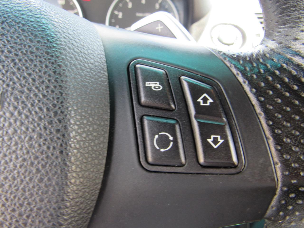 BMW 1 Series 2dr Cpe 135i 2012