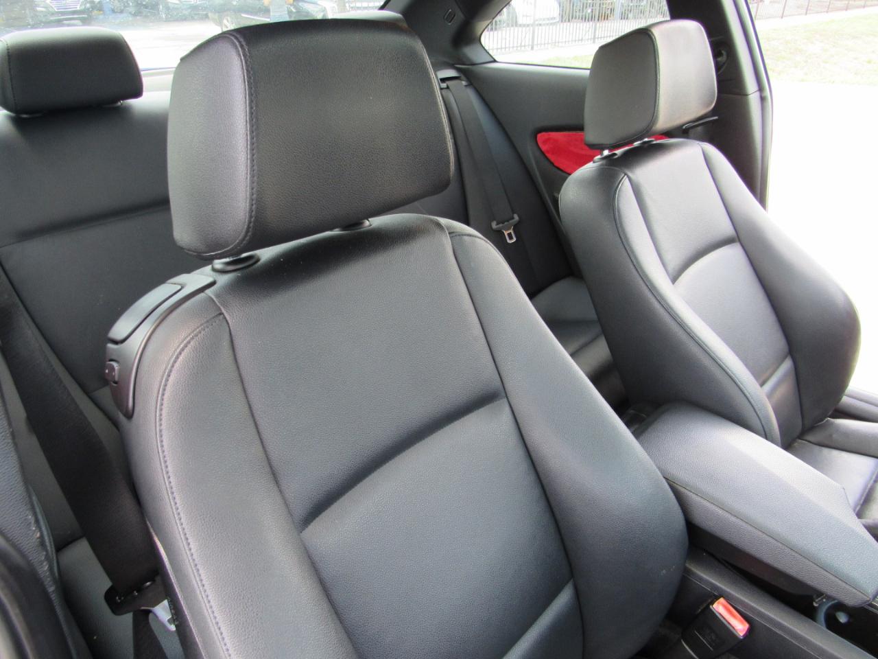 BMW 1 Series 2dr Cpe 135i 2012