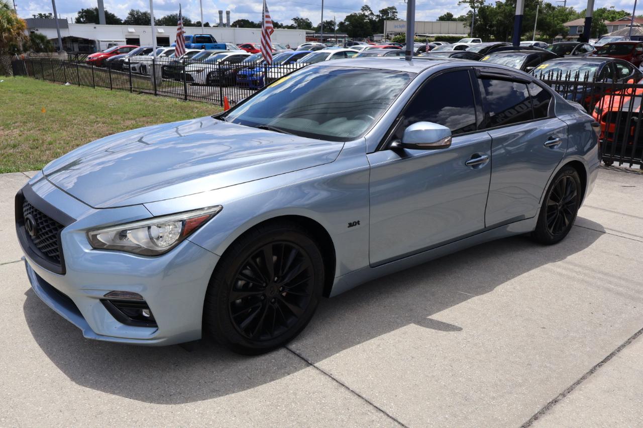 Infiniti Q50 3.0t LUXE RWD 2019