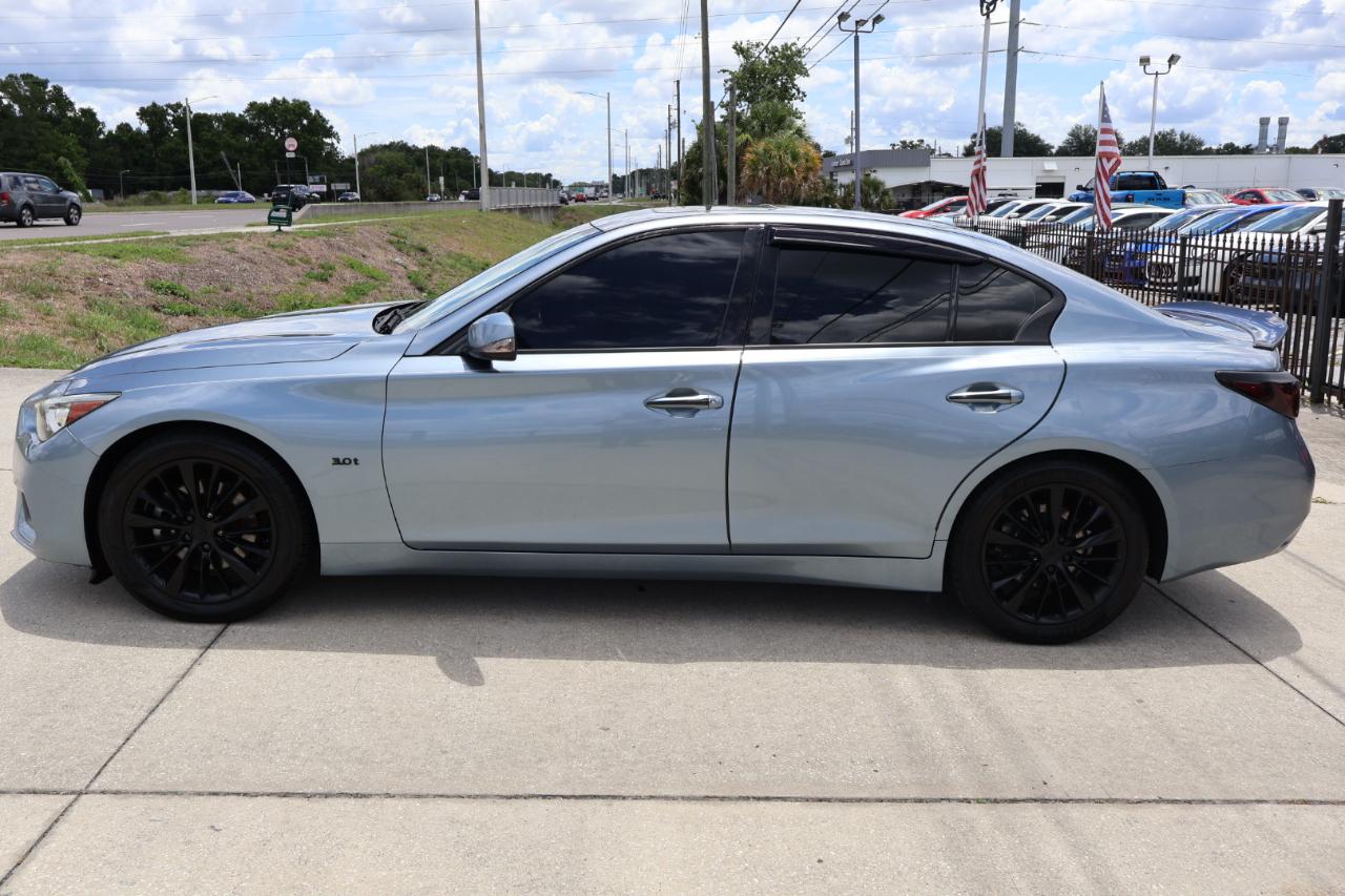 Infiniti Q50 3.0t LUXE RWD 2019