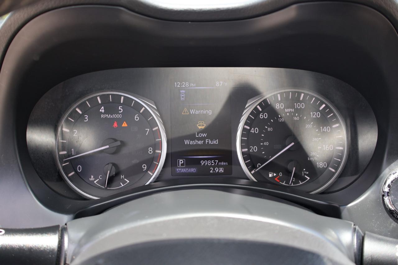 Infiniti Q50 3.0t LUXE RWD 2019