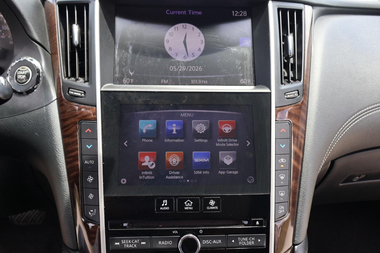 Infiniti Q50 3.0t LUXE RWD 2019