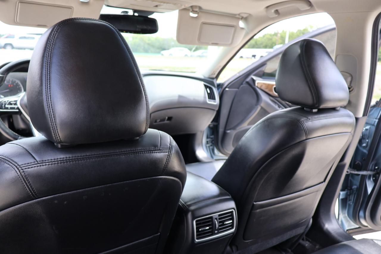 Infiniti Q50 3.0t LUXE RWD 2019
