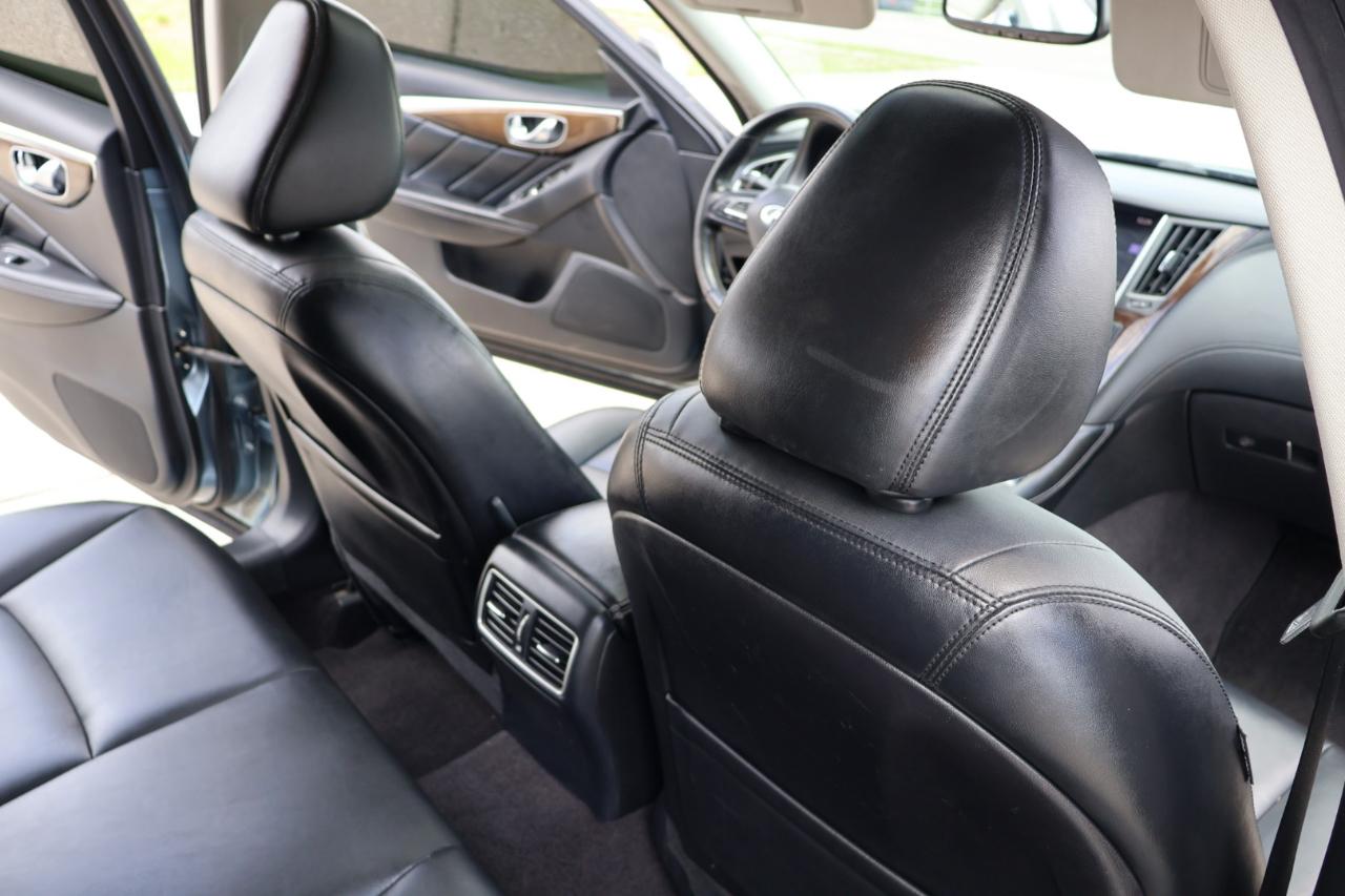Infiniti Q50 3.0t LUXE RWD 2019