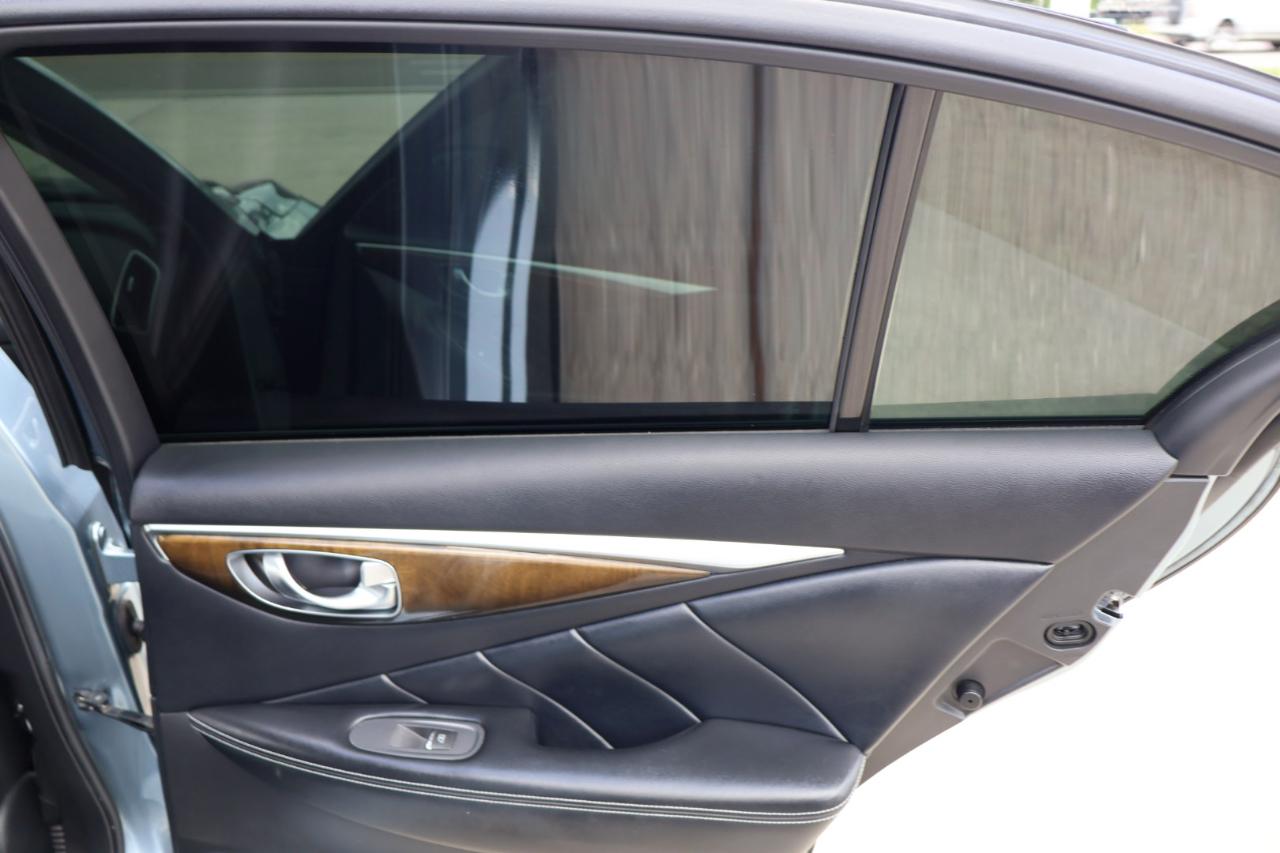 Infiniti Q50 3.0t LUXE RWD 2019