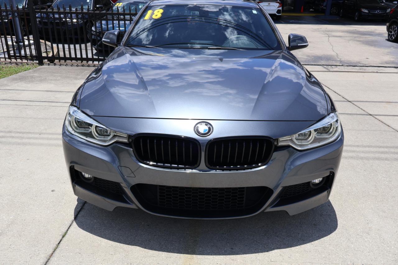 BMW 3 Series 330i Sedan 2018