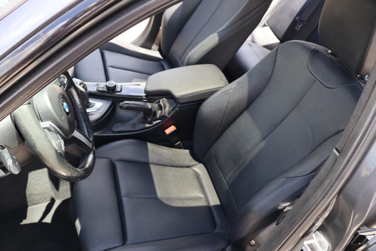 BMW 3 Series 330i Sedan 2018