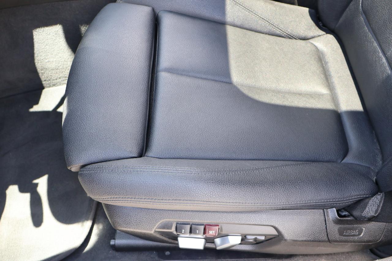 BMW 3 Series 330i Sedan 2018