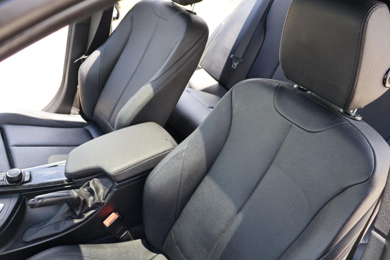 BMW 3 Series 330i Sedan 2018