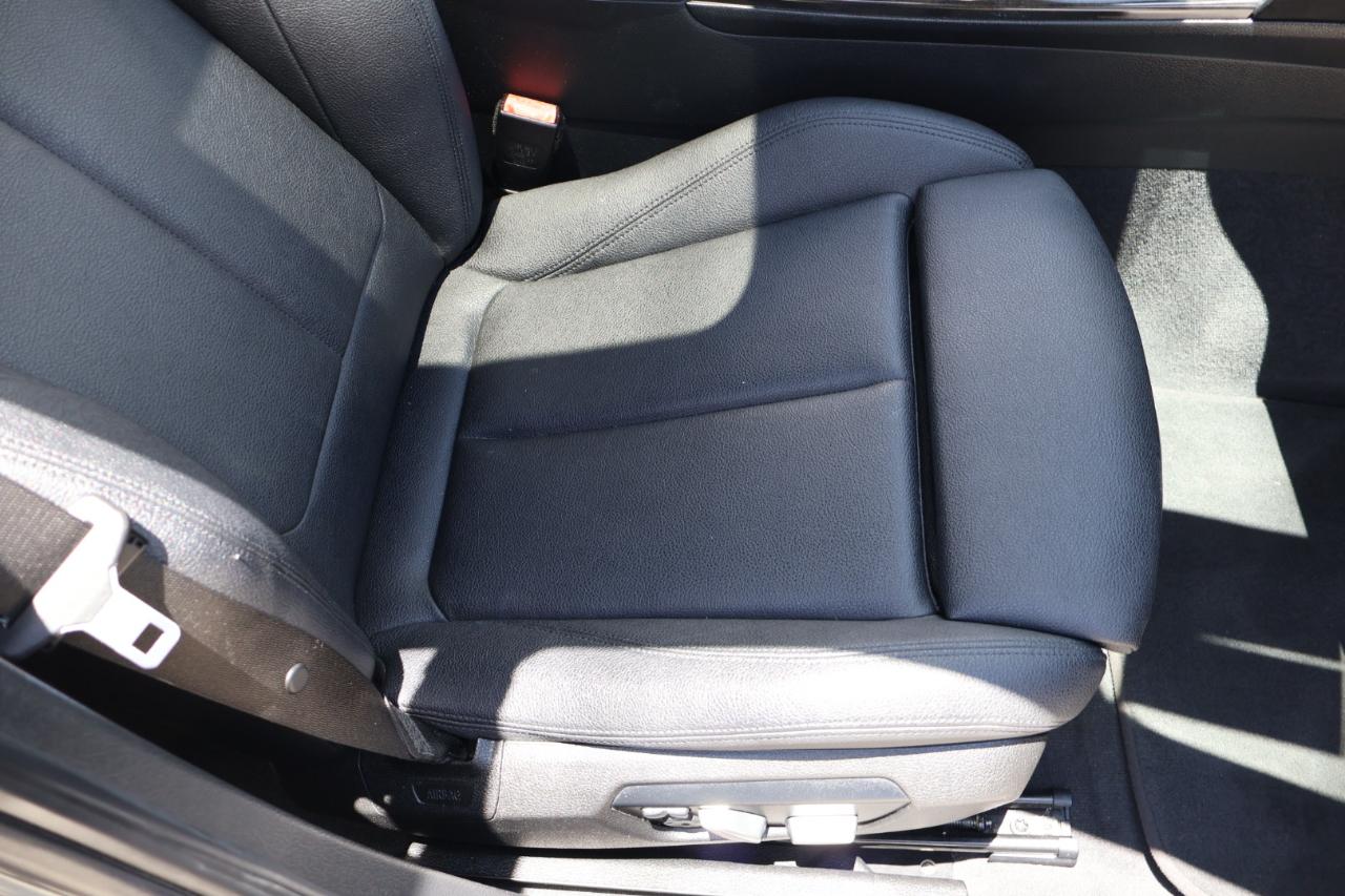 BMW 3 Series 330i Sedan 2018