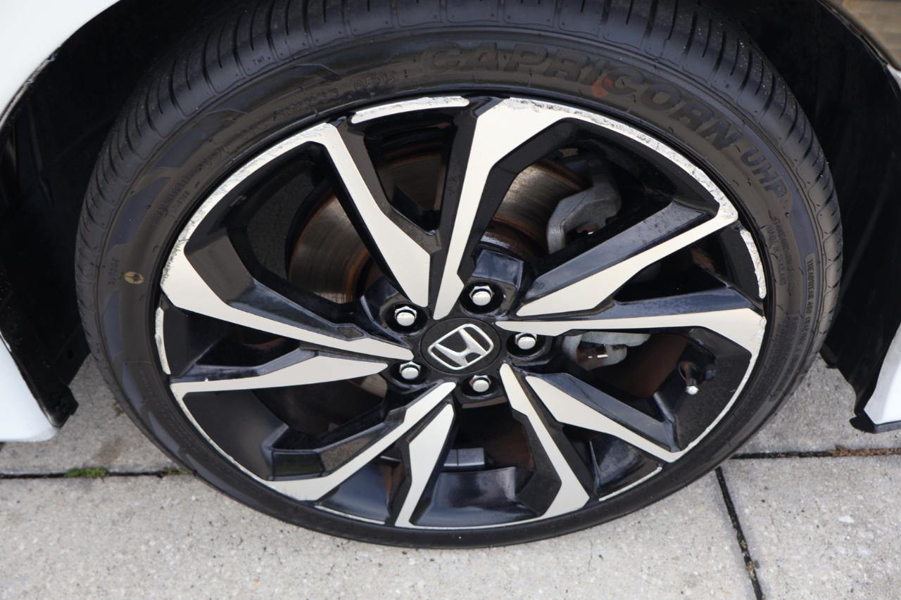 Honda Civic Si Sedan Manual w/Summer Tires *Ltd Avail* 2019