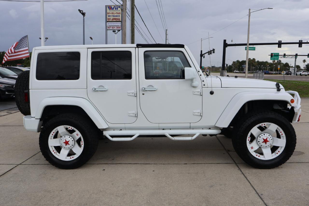 Jeep Wrangler Unlimited 4WD 4dr Sport 2016