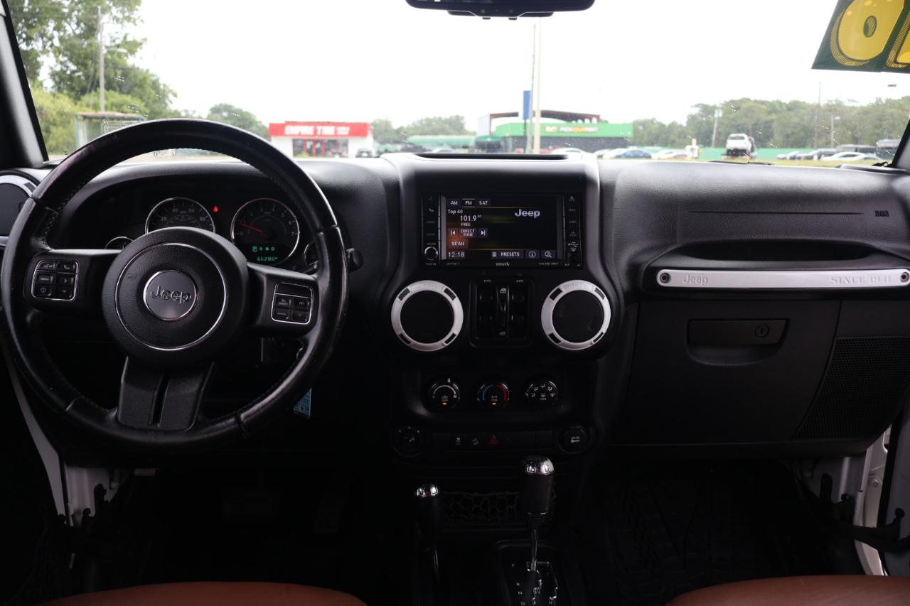 Jeep Wrangler Unlimited 4WD 4dr Sport 2016