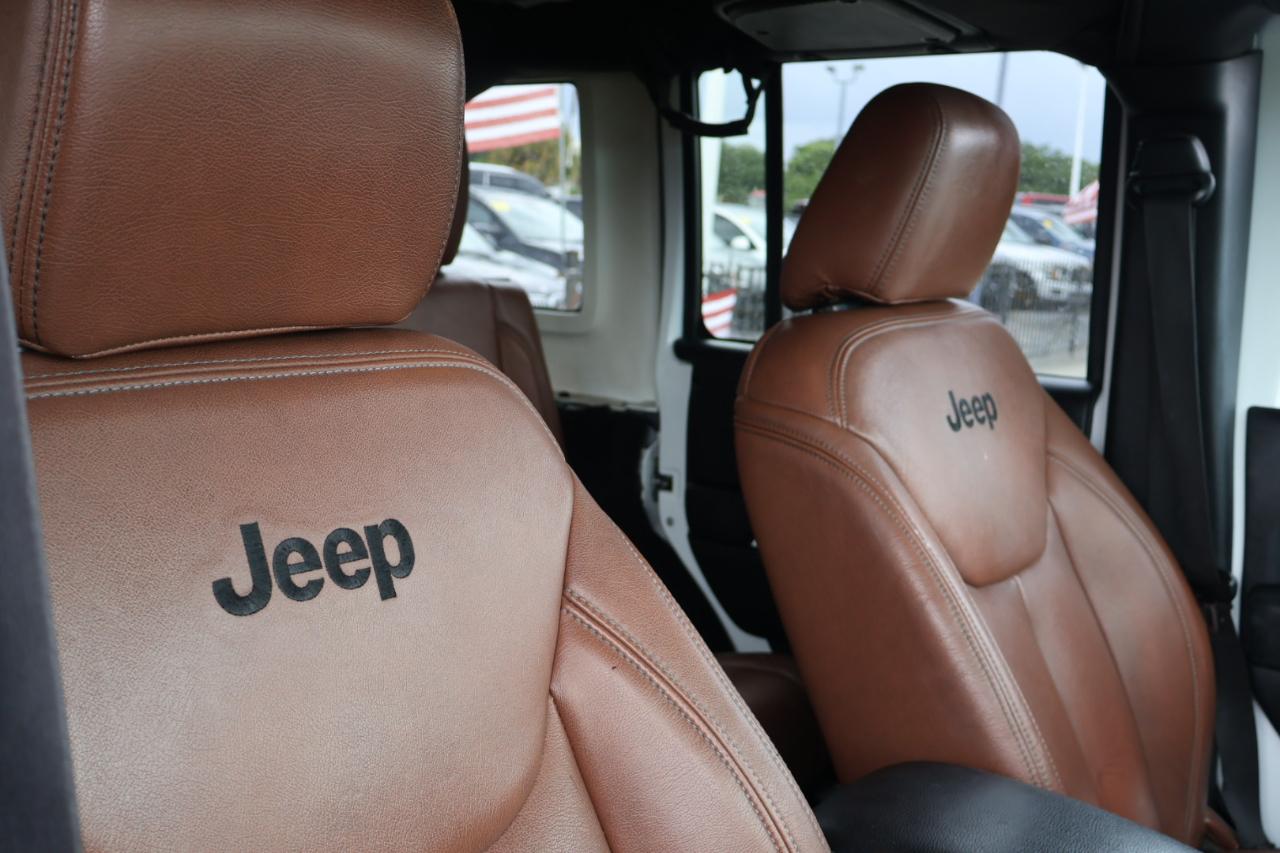Jeep Wrangler Unlimited 4WD 4dr Sport 2016
