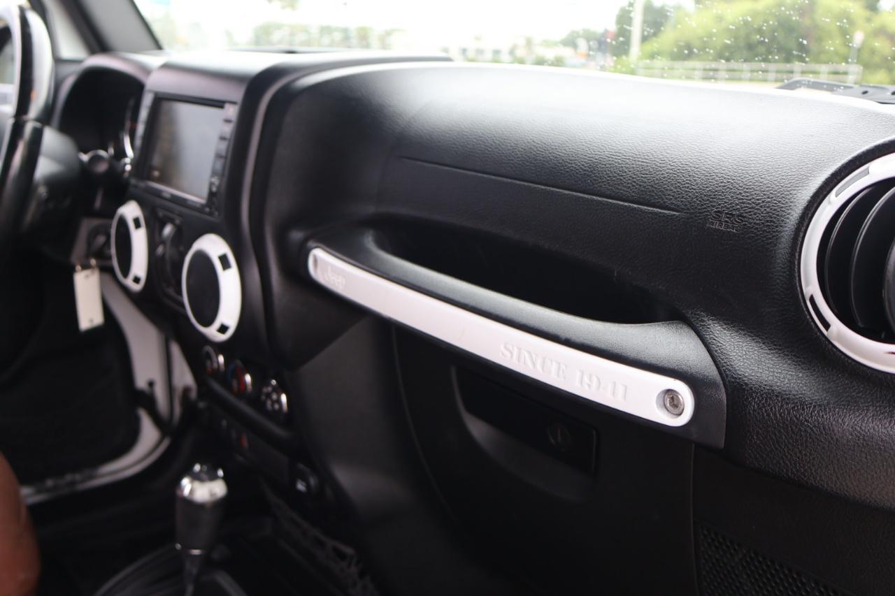 Jeep Wrangler Unlimited 4WD 4dr Sport 2016