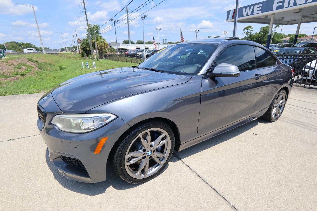 BMW 2 Series M240i Coupe 2017
