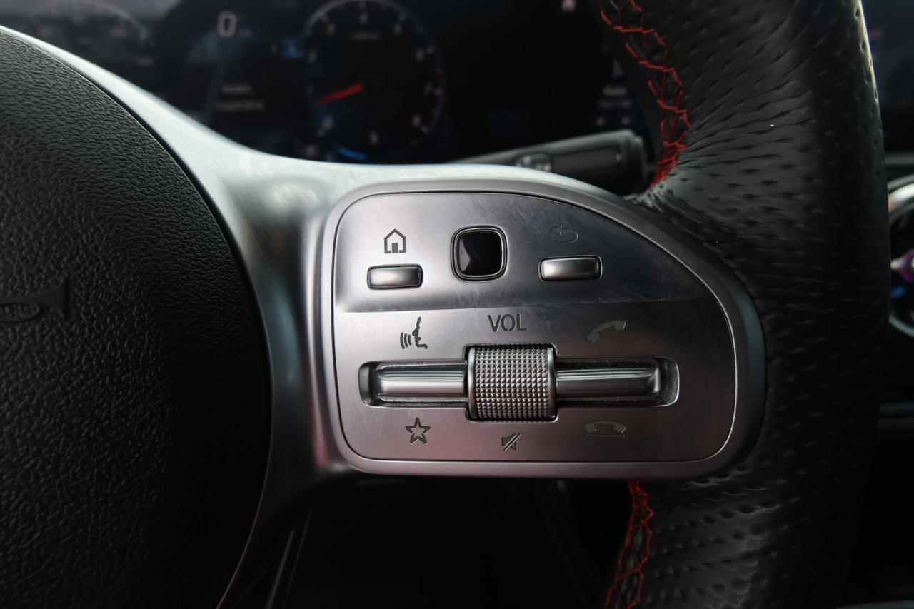Mercedes-Benz A-Class A 220 4MATIC Sedan 2019