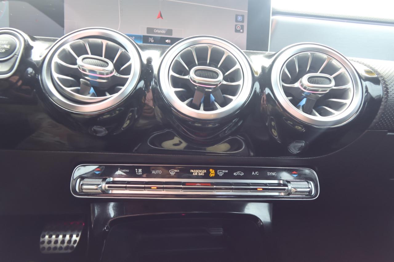 Mercedes-Benz A-Class A 220 4MATIC Sedan 2019