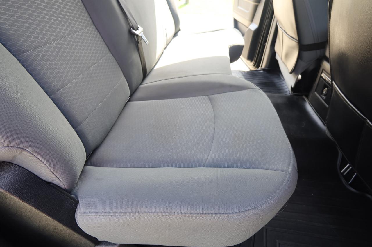 RAM 1500 Express 4x2 Crew Cab 5'7" Box 2018