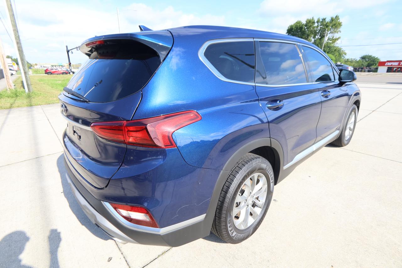 Hyundai Santa Fe SEL 2.4L Auto FWD 2019