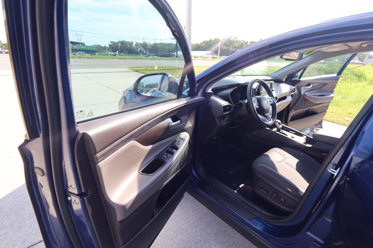 Hyundai Santa Fe SEL 2.4L Auto FWD 2019