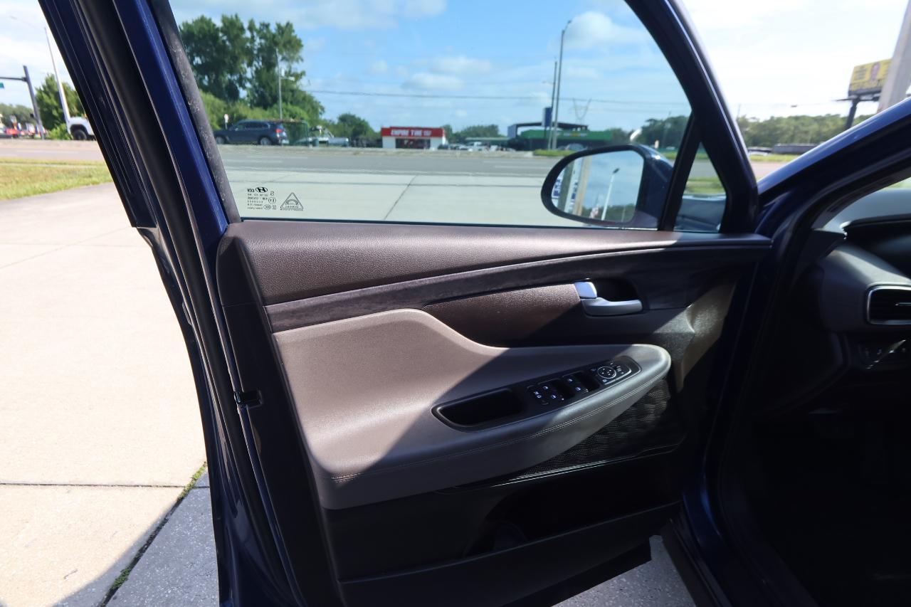 Hyundai Santa Fe SEL 2.4L Auto FWD 2019