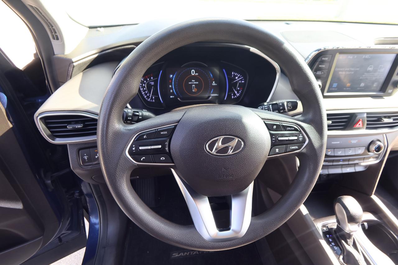 Hyundai Santa Fe SEL 2.4L Auto FWD 2019