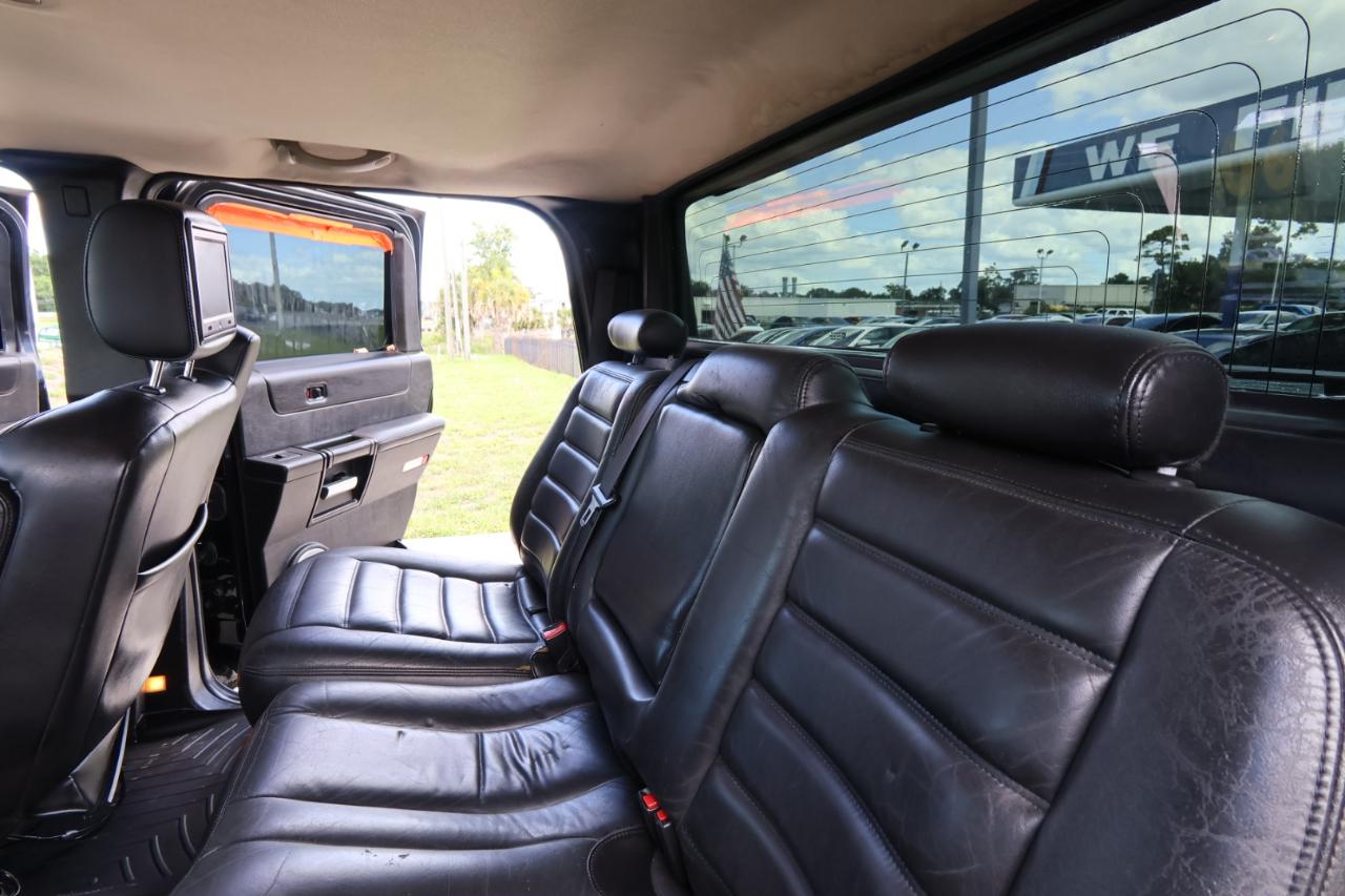 HUMMER H2 4dr Wgn 4WD SUT 2006