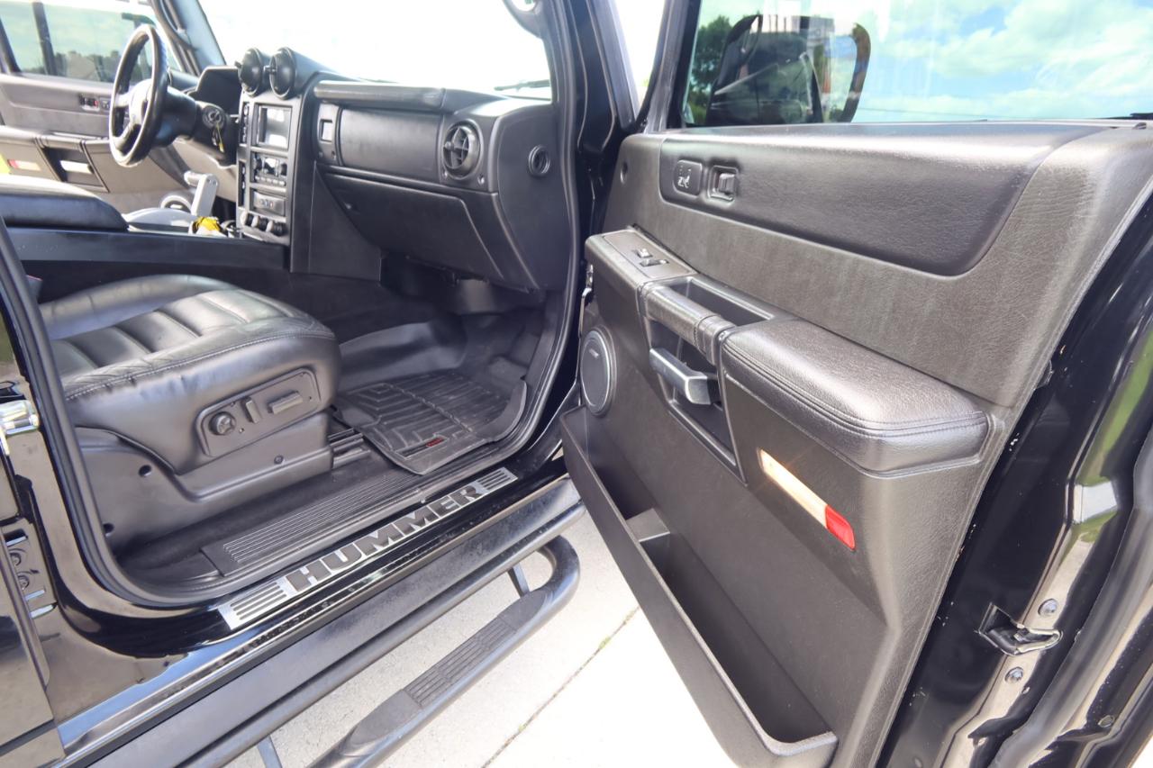 HUMMER H2 4dr Wgn 4WD SUT 2006