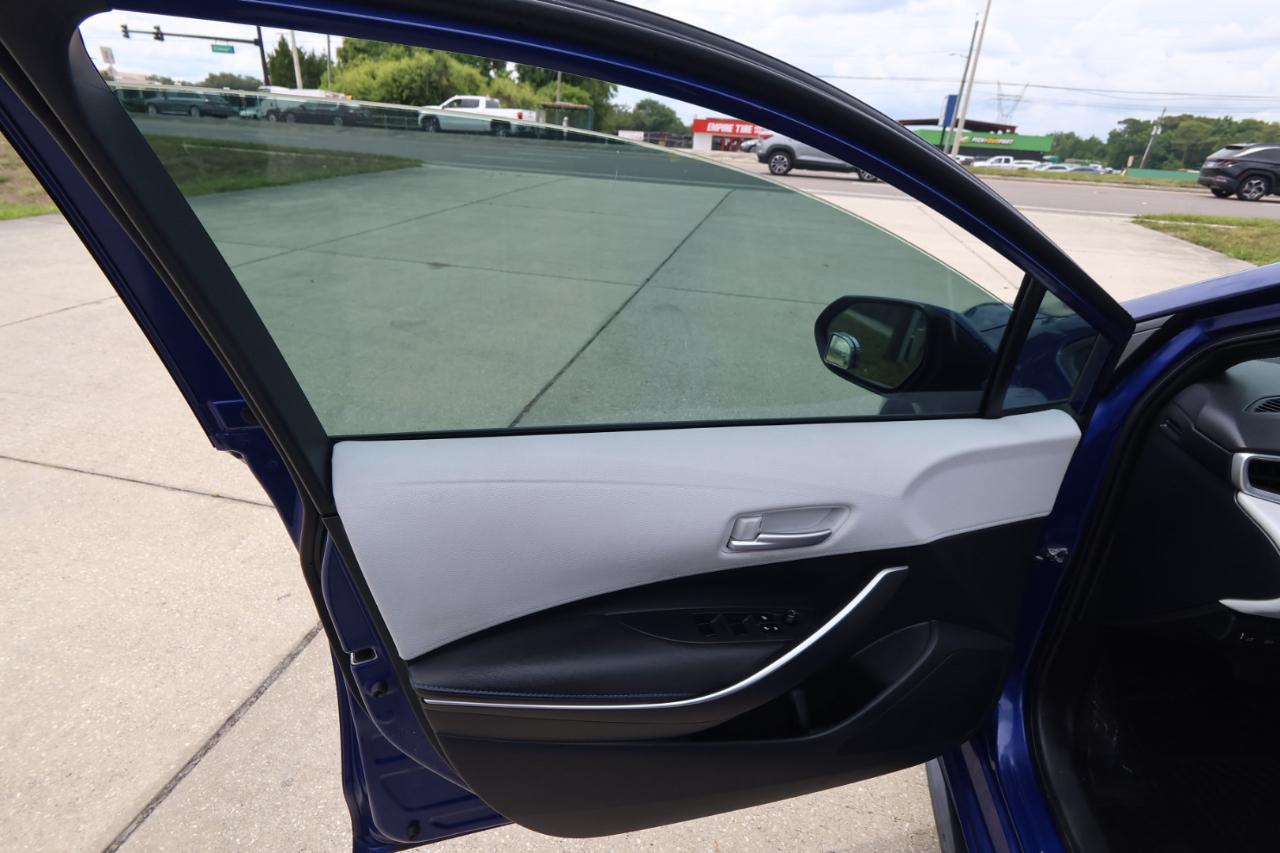 Toyota Corolla Nightshade CVT (Natl) 2020